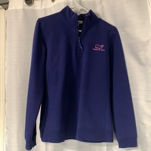 Vineyard Vines sweatshirt